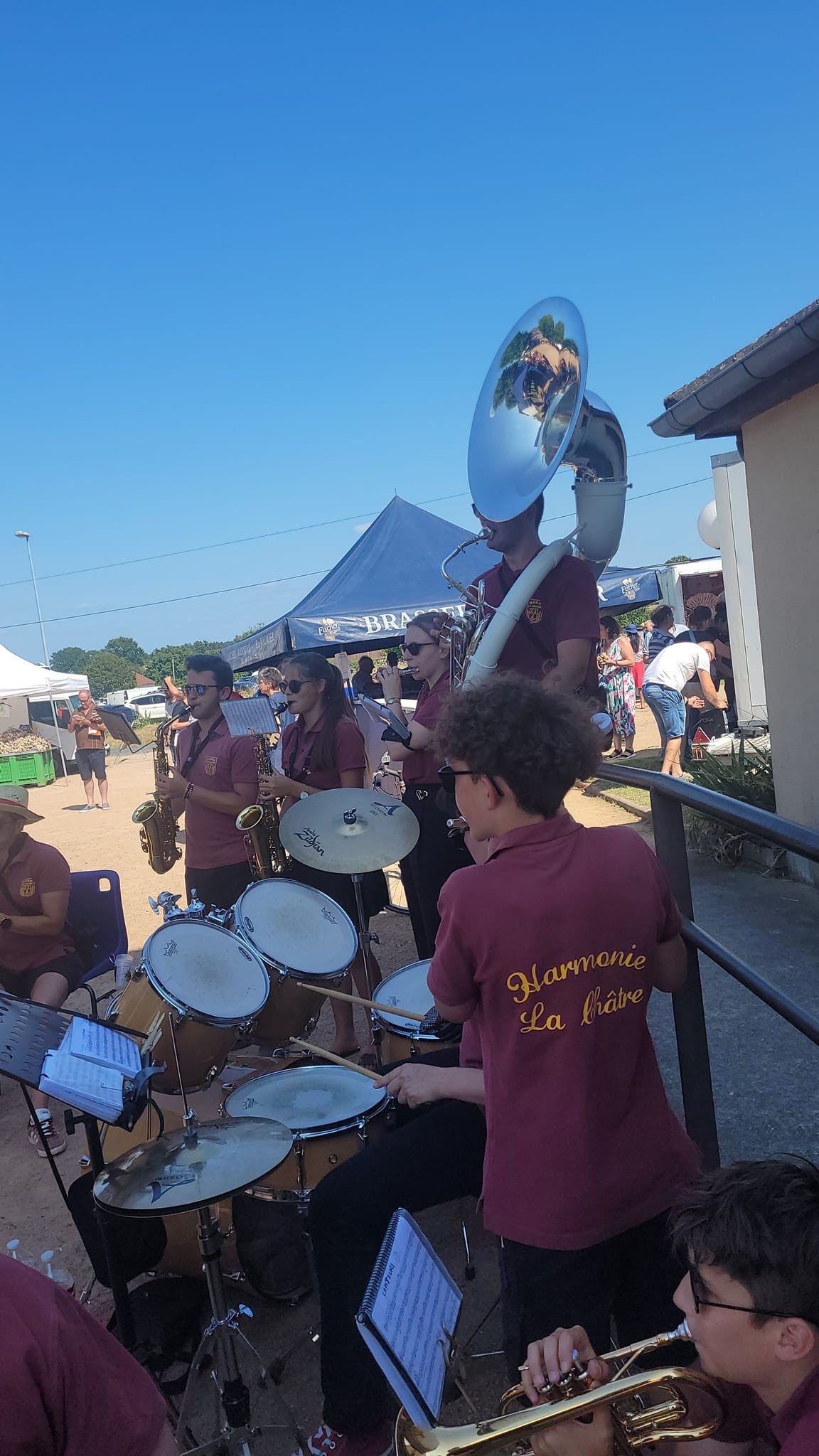 Brocante à Feusines